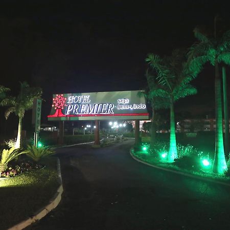 Hotel Premier Santa Rita  Bagian luar foto