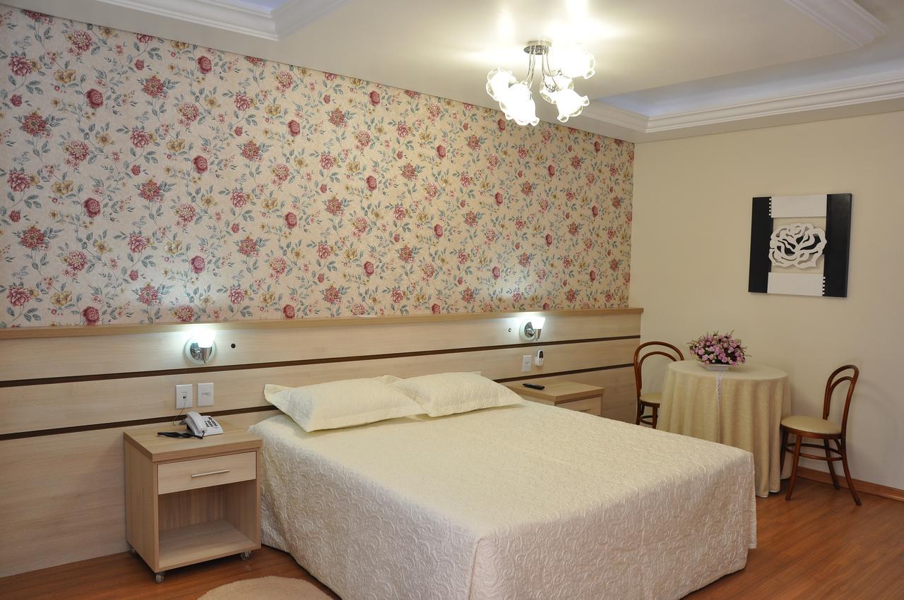 Hotel Premier Santa Rita  Bagian luar foto
